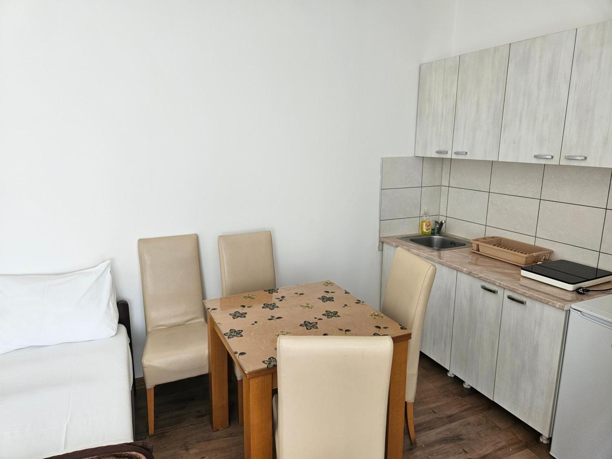 Apartments Kuca Aleksic Nis Luaran gambar