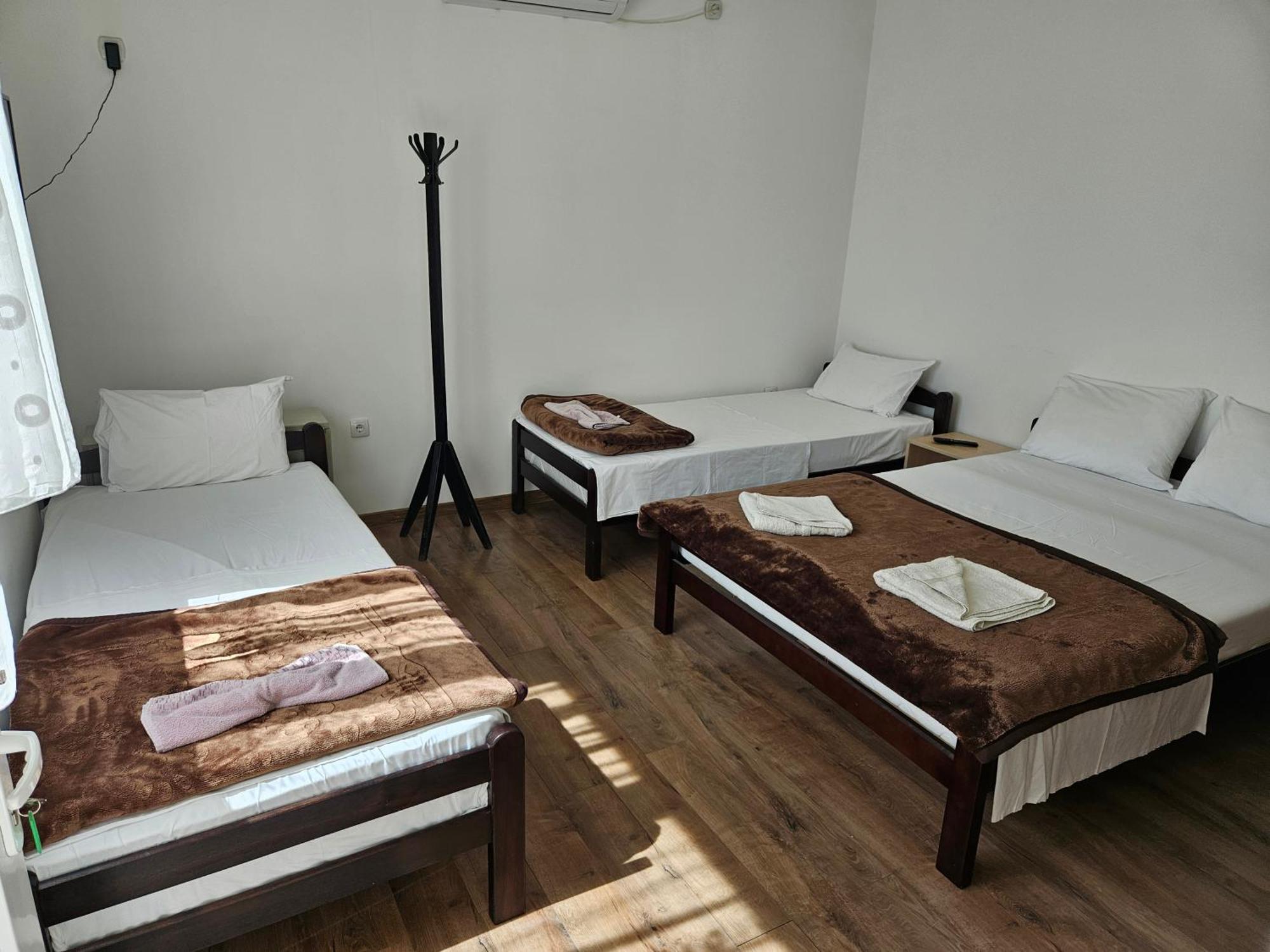 Apartments Kuca Aleksic Nis Luaran gambar