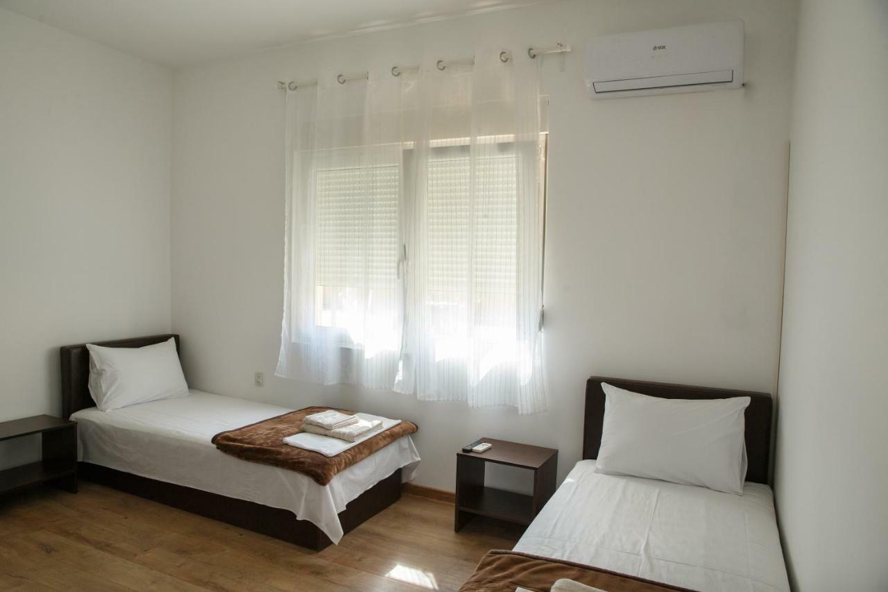 Apartments Kuca Aleksic Nis Luaran gambar