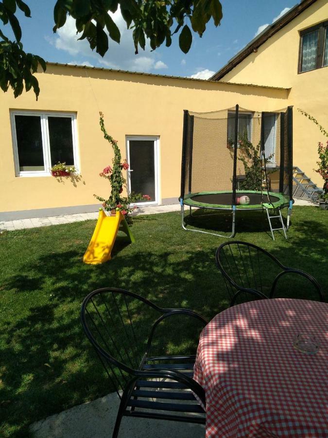 Apartments Kuca Aleksic Nis Luaran gambar